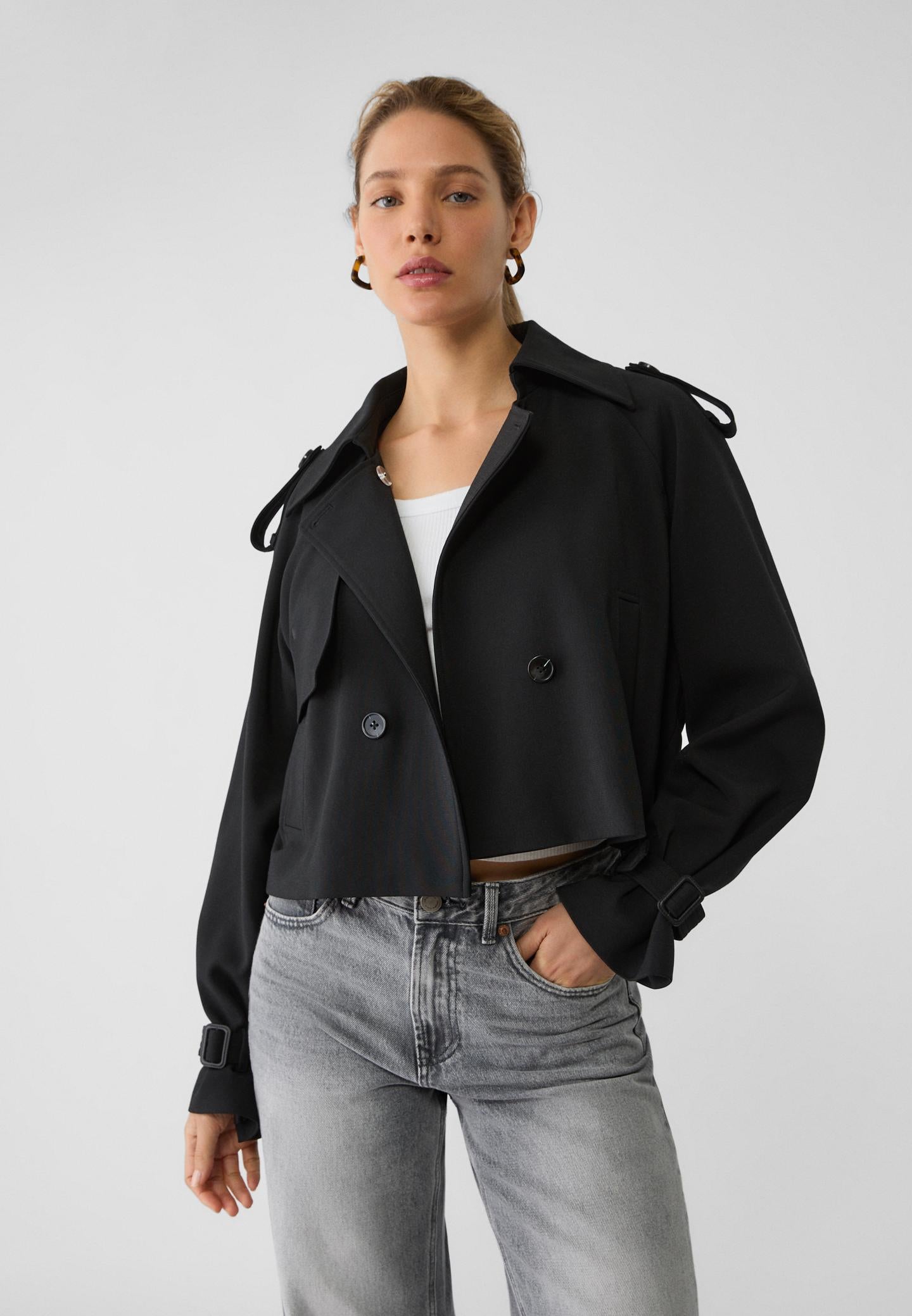Trench corto