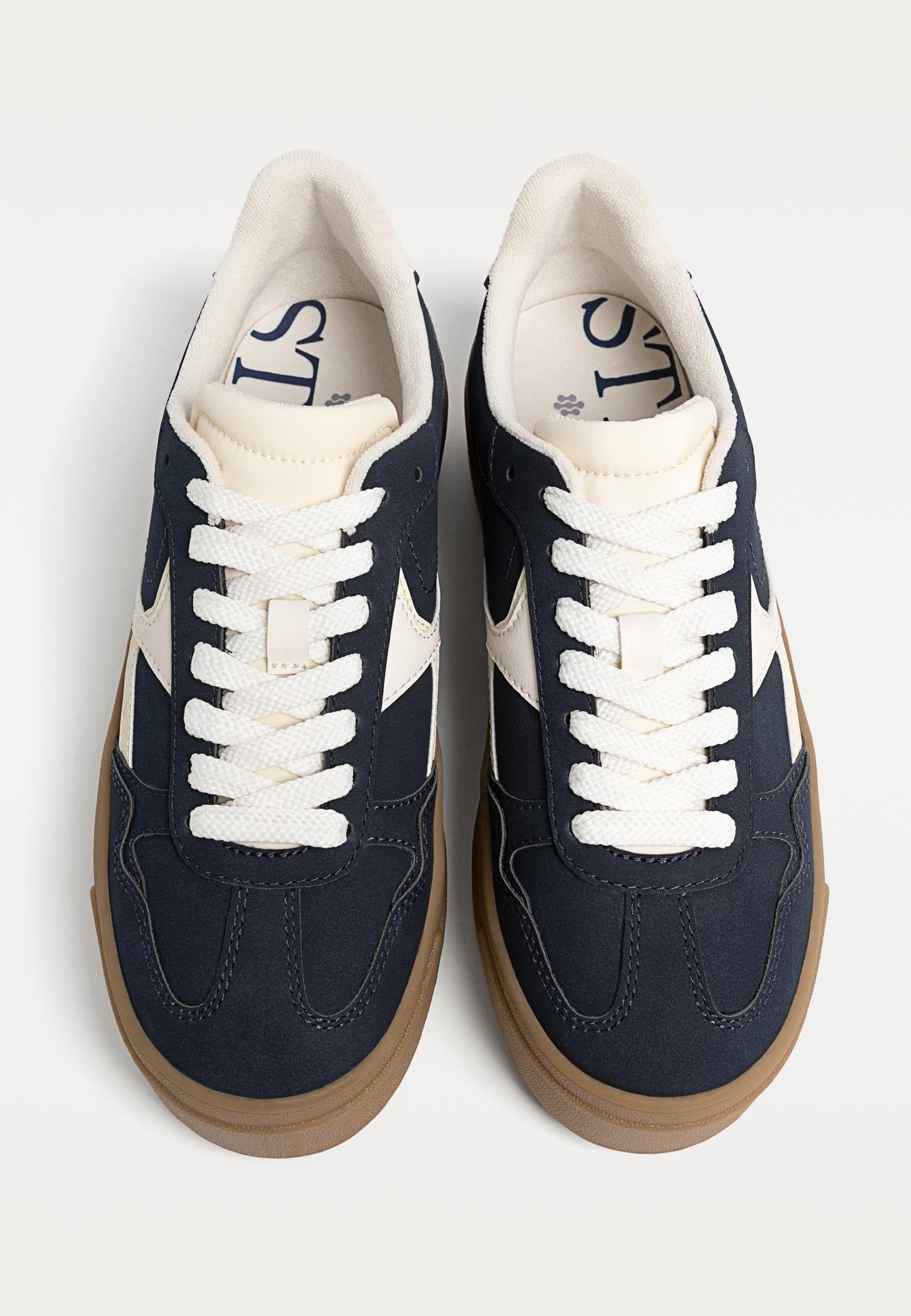 Tenis plataforma