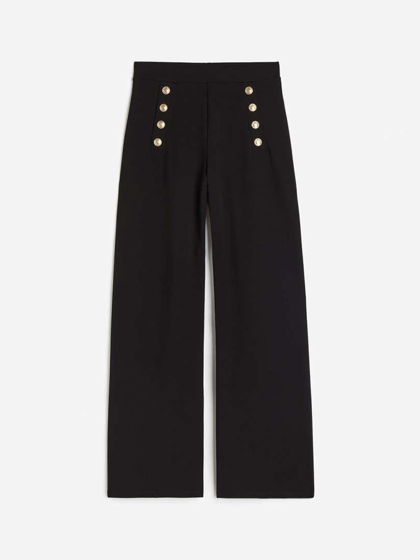 Pantalón detalle botones