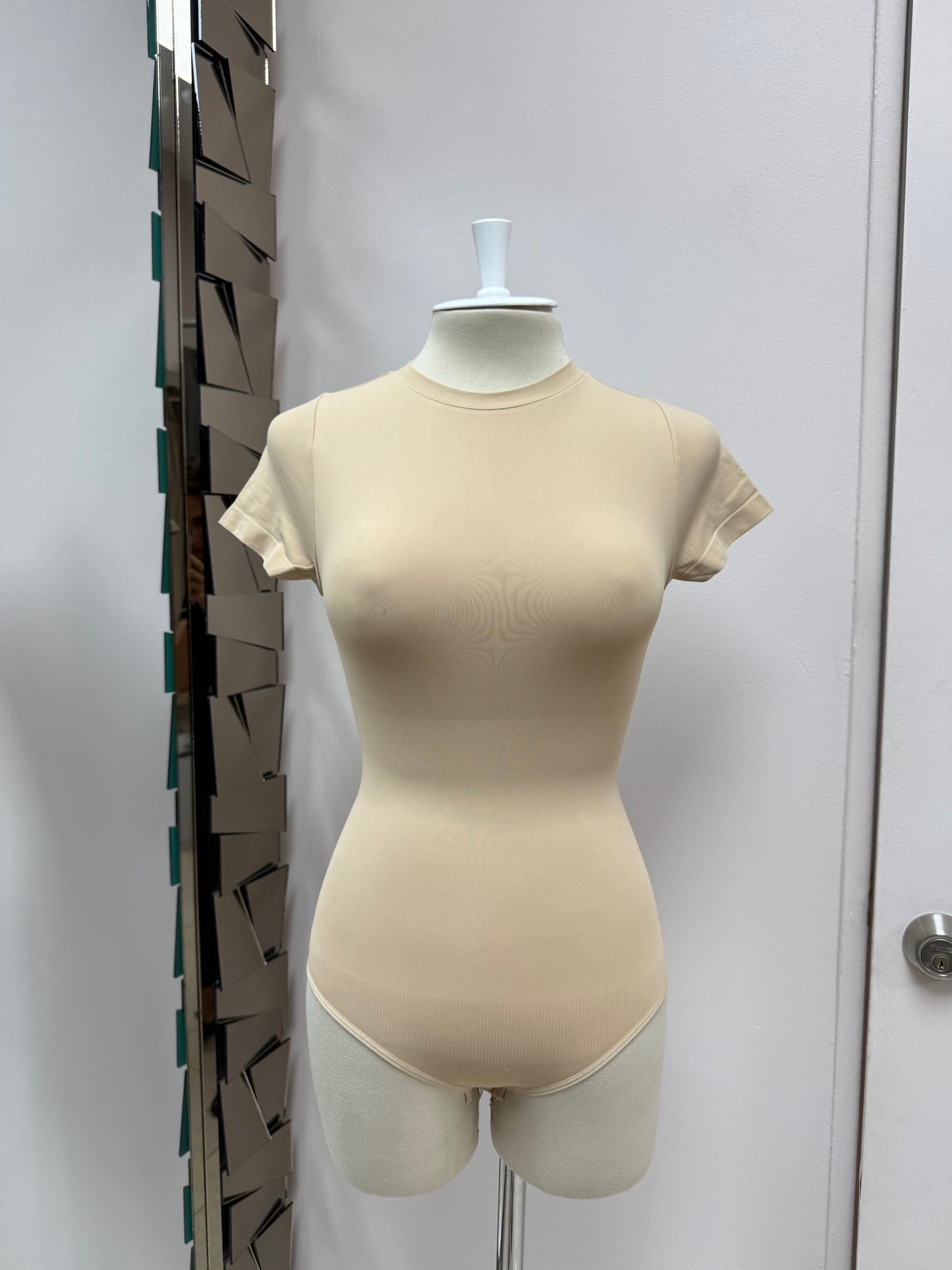 Body control abdomen manga corta
