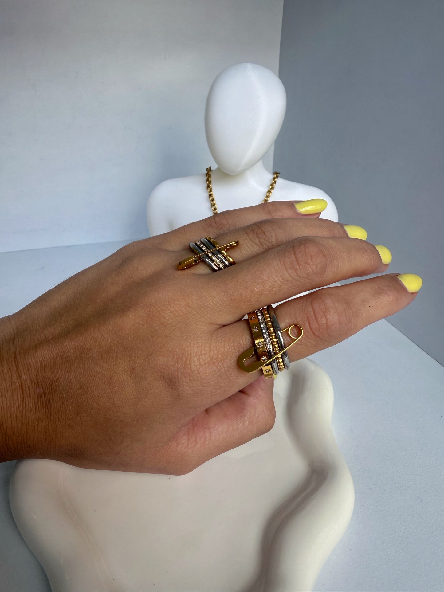 Anillo Aura