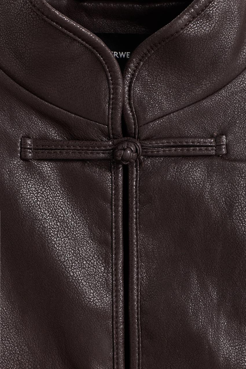 Chaqueta asiática piel