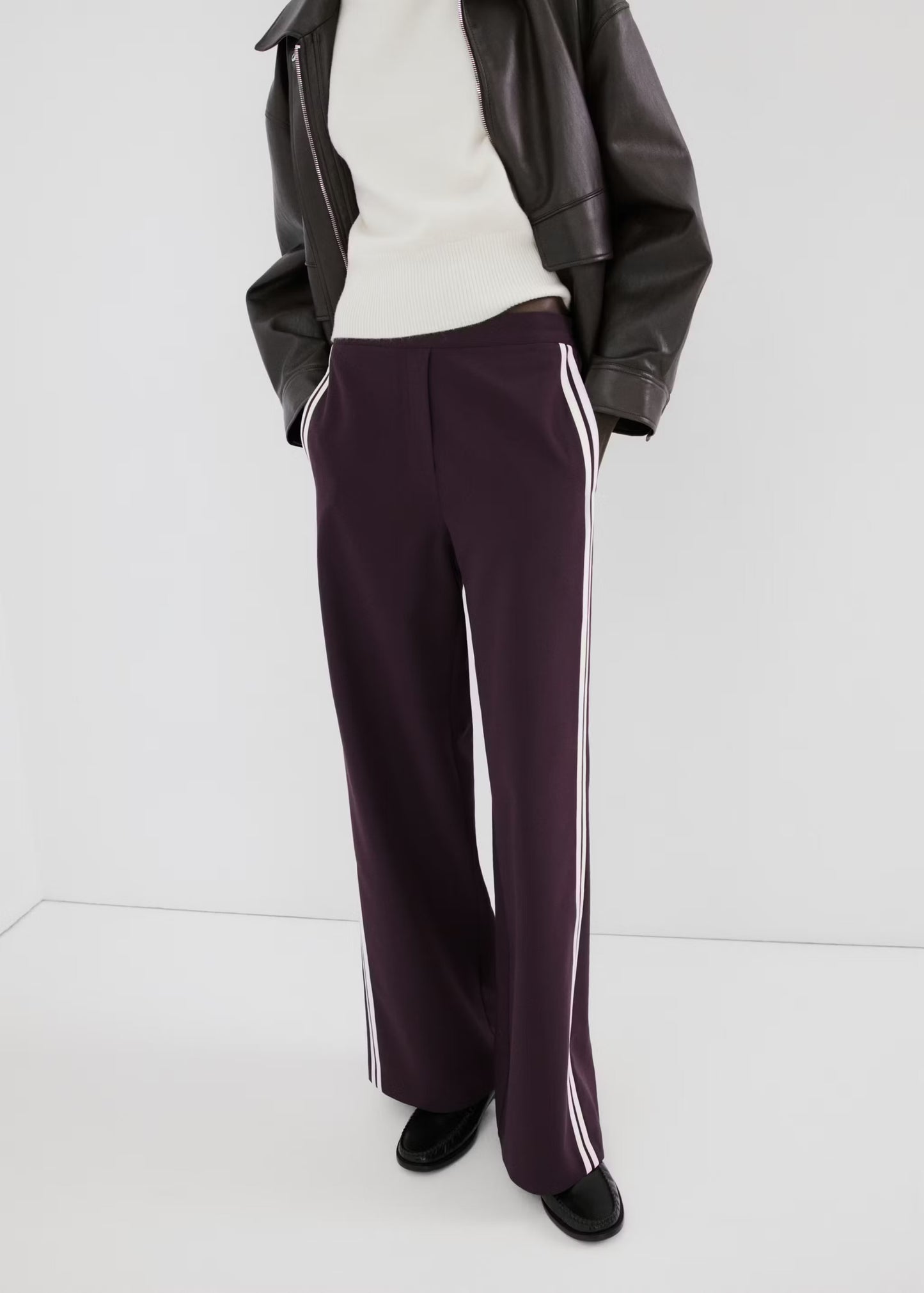 Pantalón raya lateral