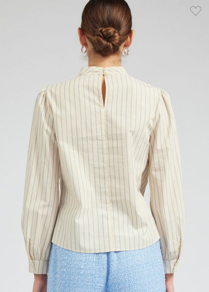 Camisa detalle lazo
