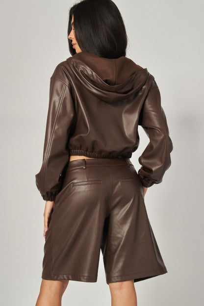 Chaqueta cuerina