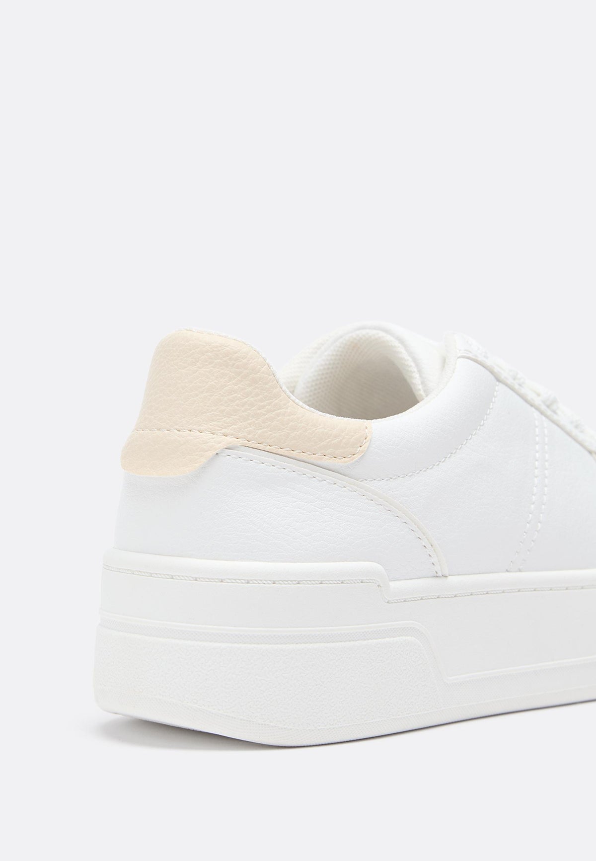 Tenis plataforma
