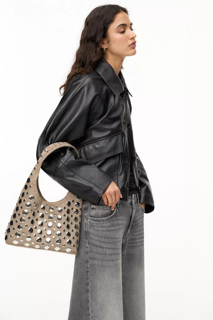 Cartera tachuelas
