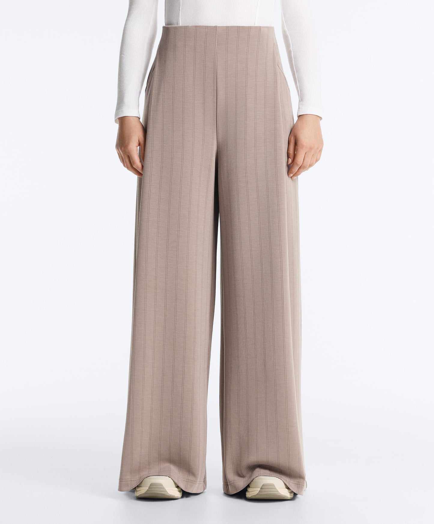 Pantalón Soft Wide Leg