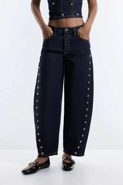 Jean barrel tachuelas