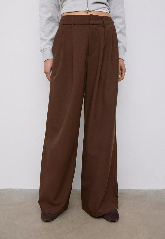 Pantalón cintura ajustable